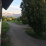 Rauhbergerhof Farm stay *