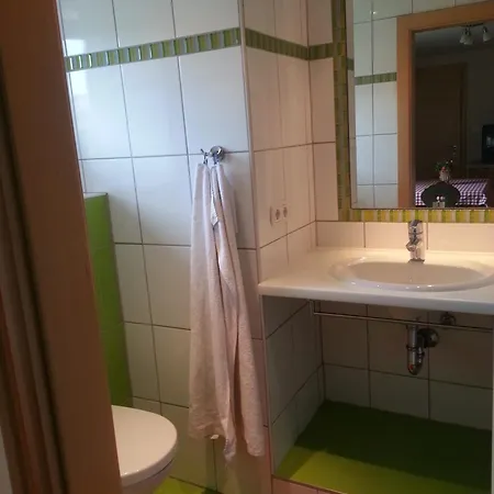 Rauhbergerhof ファームステイ Tiefgraben