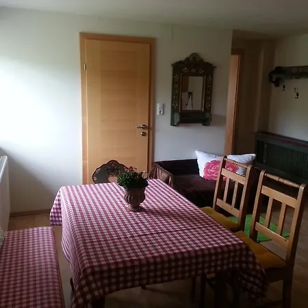 Κατάλυμα σε φάρμα Rauhbergerhof